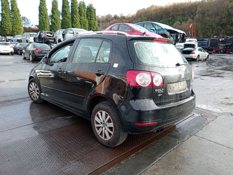 volkswagen golf plus v (5m1, 521) del año 2010