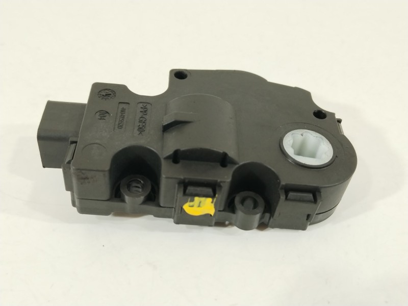 Recambio de motor apertura trampillas climatizador para mini mini (f56) cooper d referencia OEM IAM 64119321034 EFB492 