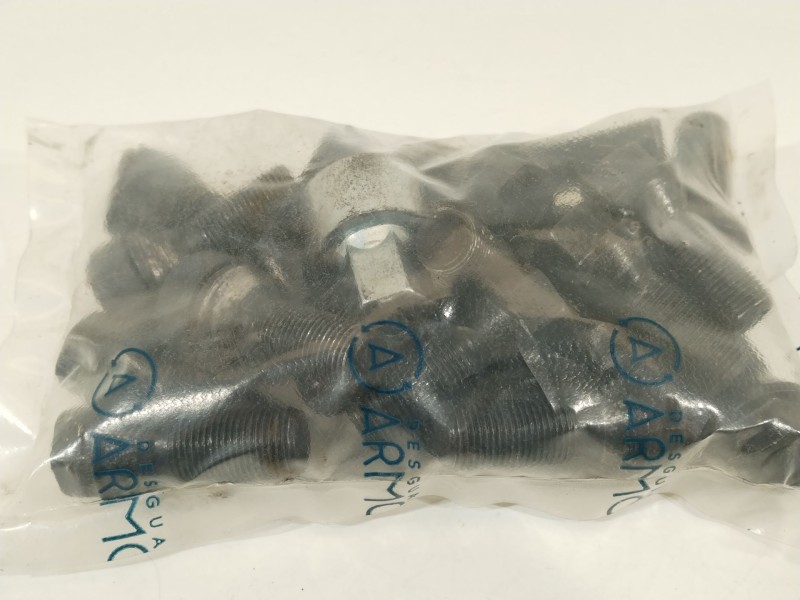 Recambio de tornillos rueda para mini mini (f56) cooper d referencia OEM IAM 36136890324  