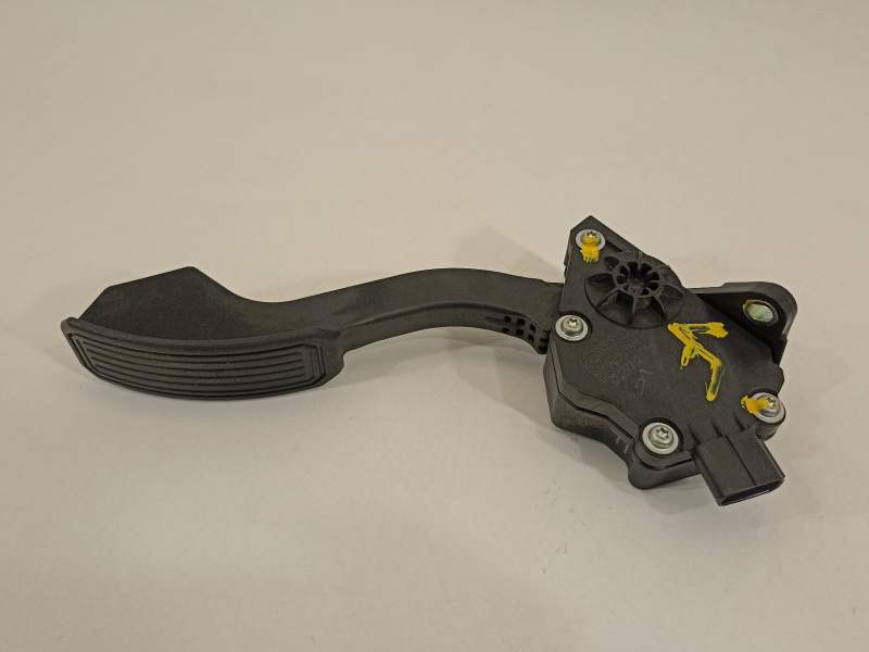 POTENCIOMETRO PEDAL 7811042010 