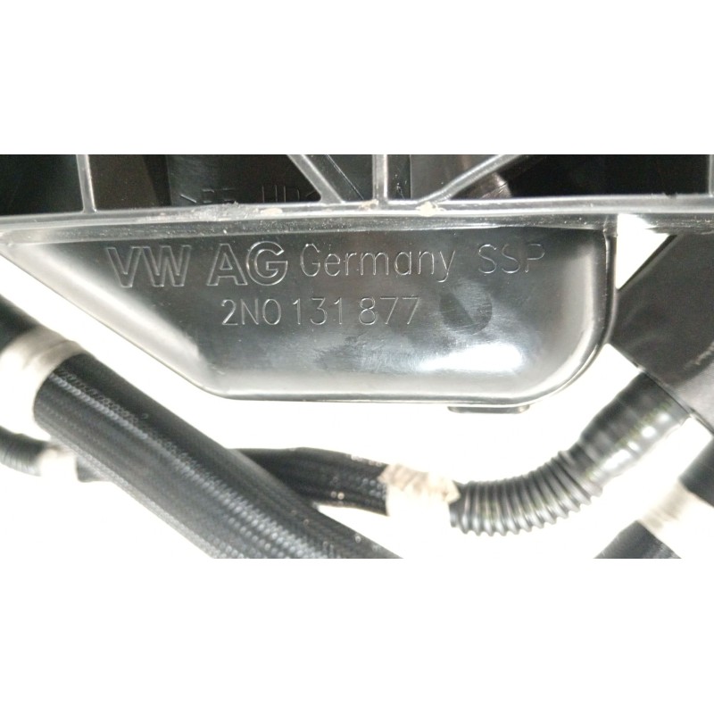 Recambio de deposito adblue para volkswagen crafter kasten (sy) furgón 35 bl ta fwd referencia OEM IAM 2N0131877T  5wa131969