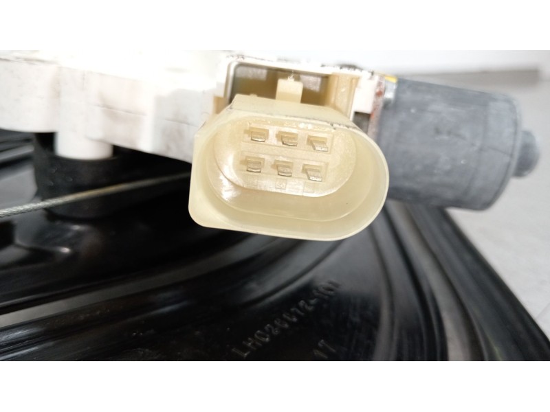 Recambio de elevalunas trasero izquierdo para mini mini (f56) cooper d referencia OEM IAM 51337445281  67627425011