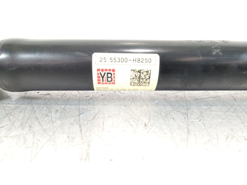 Recambio de amortiguador trasero derecho para kia rio (yb) referencia OEM IAM 55300H8250  