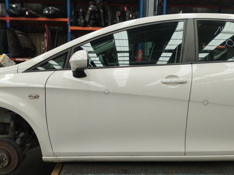 Recambio de puerta delantera izquierda para seat leon (1p1) 1.6 tdi referencia OEM IAM   