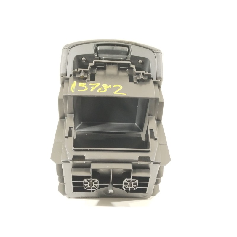 Recambio de apoyabrazos central para mazda 6 station wagon (gj, gl) 2.2 d referencia OEM IAM GML864450C02 GML864441 