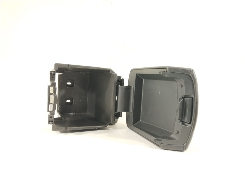 Recambio de apoyabrazos central para mazda 6 station wagon (gj, gl) 2.2 d referencia OEM IAM GML864450C02 GML864441 