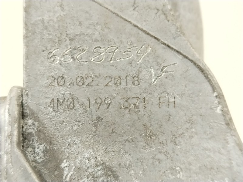 Recambio de soporte motor izquierdo para audi a5 sportback (f5a) advanced quattro referencia OEM IAM 4M0199371FH  