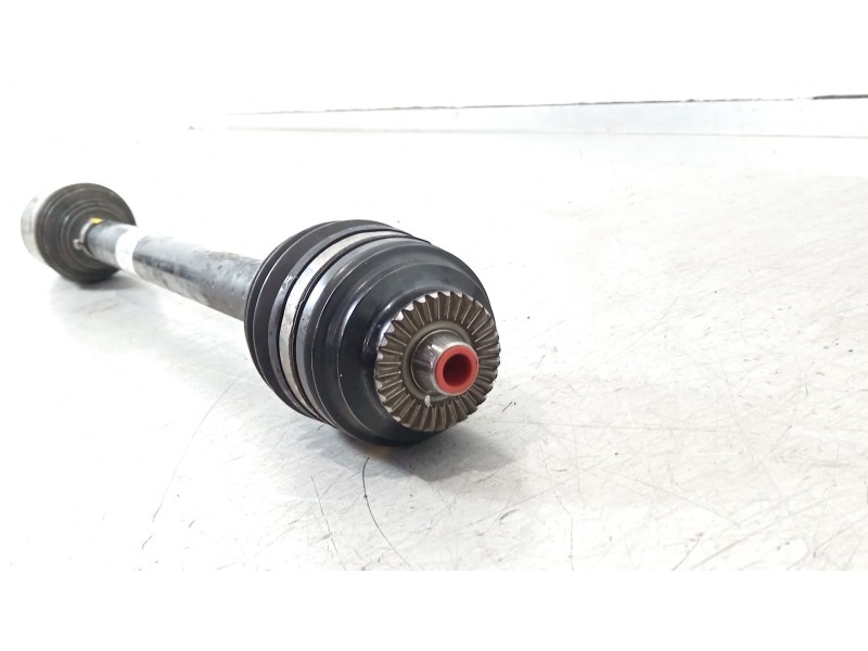 Recambio de transmision trasera derecha para bmw i3 (i01) i3 referencia OEM IAM 7641212  