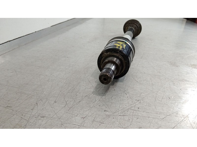 Recambio de transmision trasera izquierda para bmw i3 (i01) i3 referencia OEM IAM 7641213  