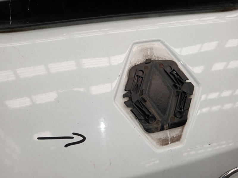 Recambio de porton trasero para renault clio iii grandtour (kr0/1_) 1.5 dci referencia OEM IAM   