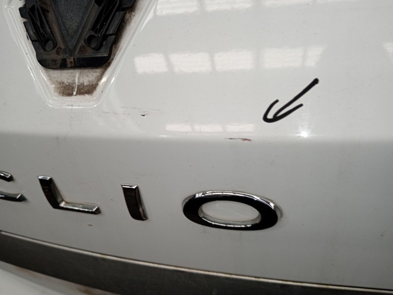 Recambio de porton trasero para renault clio iii grandtour (kr0/1_) 1.5 dci referencia OEM IAM   