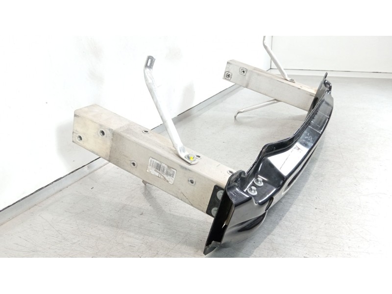 Recambio de refuerzo paragolpes delantero para kia rio (yb) referencia OEM IAM 86631H8020  