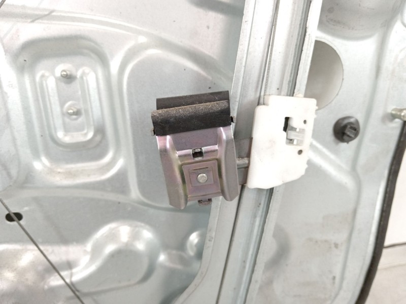 Recambio de elevalunas delantero izquierdo para hyundai i30 comfort referencia OEM IAM 824702R010 824712R000 824502R000