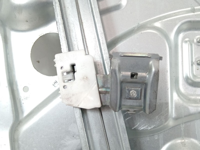 Recambio de elevalunas delantero derecho para hyundai i30 comfort referencia OEM IAM 824802R030 824812R000 824602R000