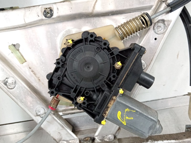 Recambio de elevalunas delantero derecho para audi tt roadster (8n9) 1.8 t referencia OEM IAM 8N8837730 8N0837462 