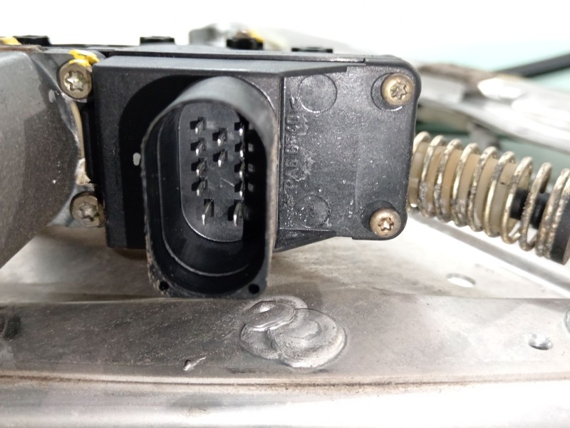 Recambio de elevalunas delantero derecho para audi tt roadster (8n9) 1.8 t referencia OEM IAM 8N8837730 8N0837462 