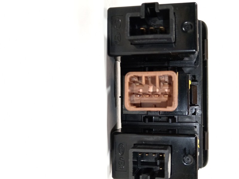 Recambio de mando multifuncion para hyundai i30 (gd) 1.6 crdi referencia OEM IAM 933702R000 937502L001 949502R000WK