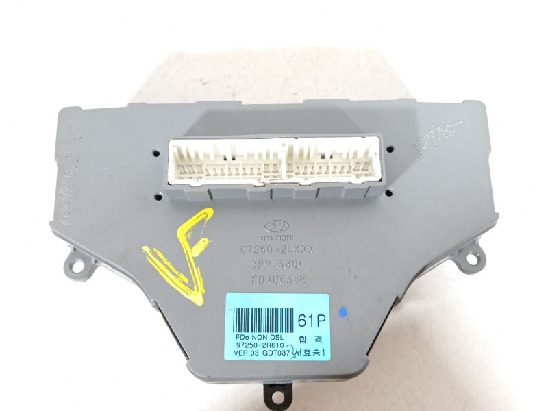Recambio de mando climatizador para hyundai i30 (gd) 1.6 crdi referencia OEM IAM 972502R610  