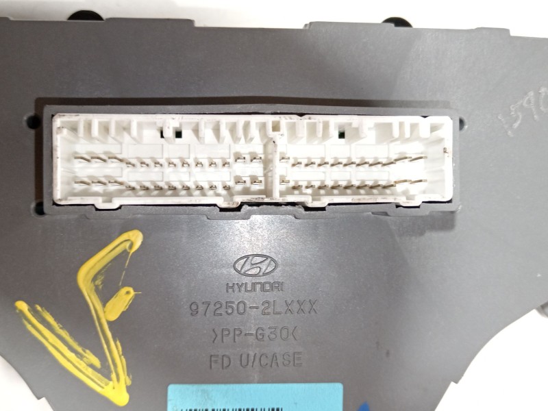 Recambio de mando climatizador para hyundai i30 (gd) 1.6 crdi referencia OEM IAM 972502R610  