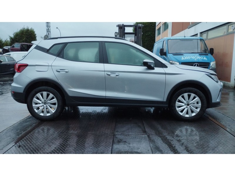 seat arona del año 2023