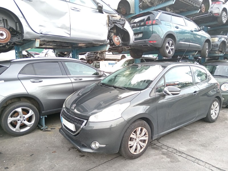 peugeot 208 i (ca_, cc_) del año 2012