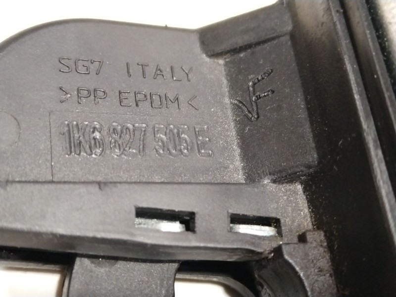 Recambio de cerradura maletero / porton para volkswagen golf v (1k1) 1.9 tdi referencia OEM IAM 1K6827505E  