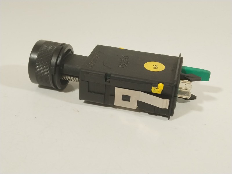 Recambio de interruptor para audi tt roadster (8n9) 1.8 t referencia OEM IAM 8N0963563B  