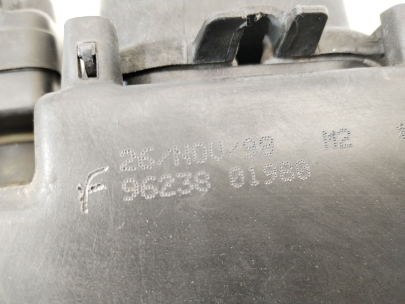 Recambio de faro izquierdo para citroën xsara (n1) 1.9 td referencia OEM IAM 9623801980  