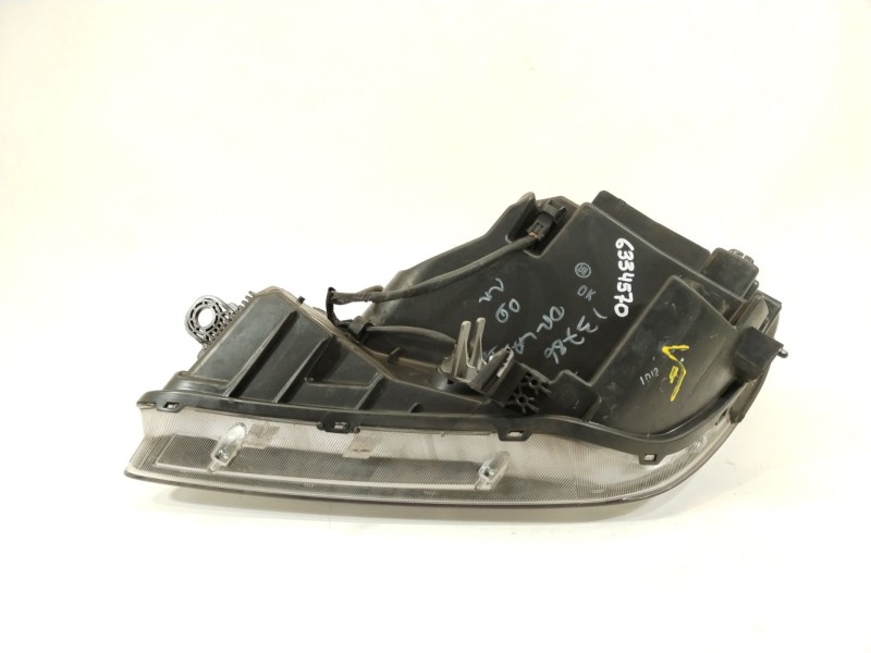 Recambio de faro derecho para chevrolet orlando (j309) 2.0 d referencia OEM IAM 95025586  