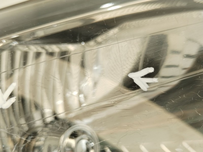 Recambio de faro derecho para chevrolet orlando (j309) 2.0 d referencia OEM IAM 95025586  