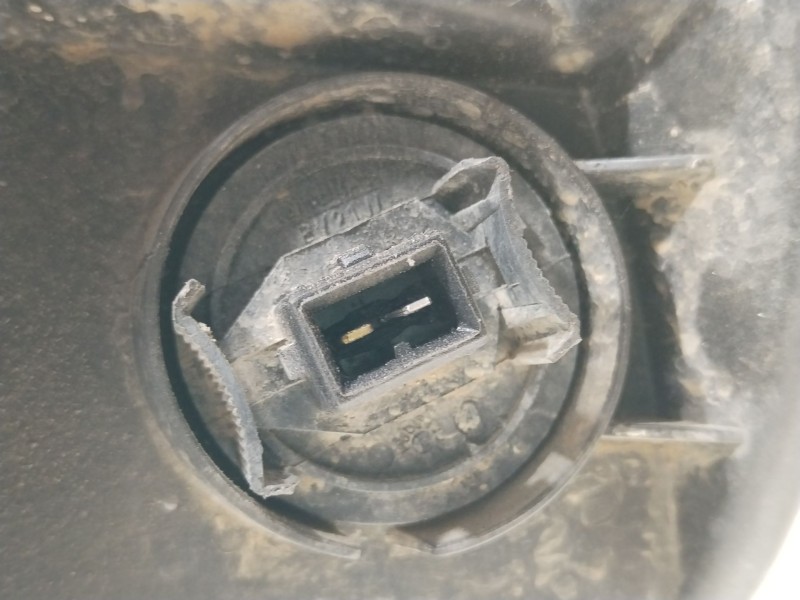 Recambio de faro derecho para fiat uno referencia OEM IAM 518978420 130504 