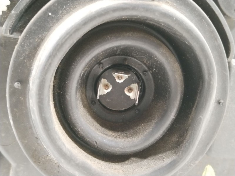 Recambio de faro izquierdo para fiat uno referencia OEM IAM 518978430 130426 