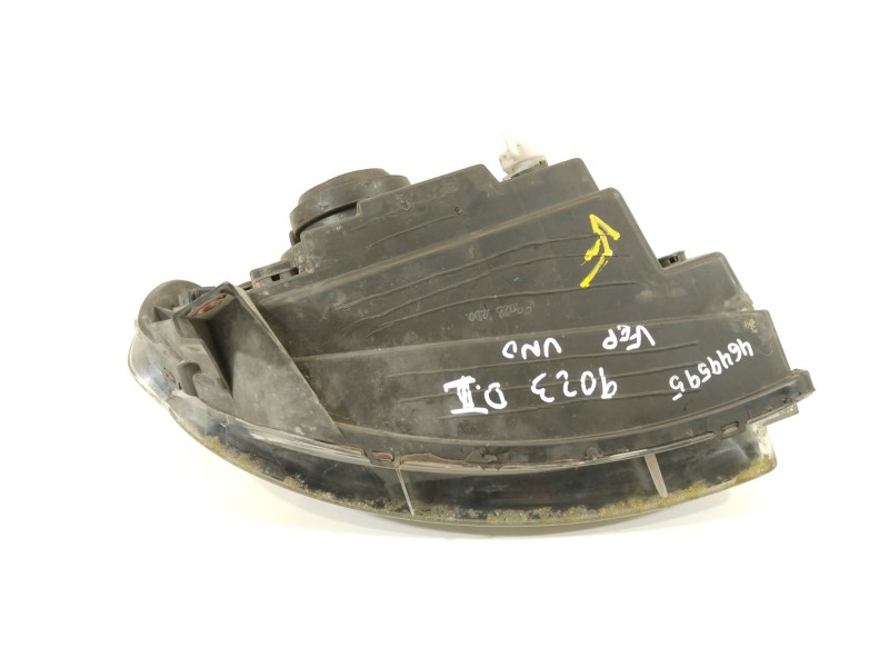 Recambio de faro izquierdo para fiat uno referencia OEM IAM 518978430 130426 