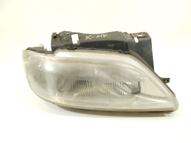 Recambio de faro derecho para citroën xsara (n1) 1.9 td referencia OEM IAM 9623801880  