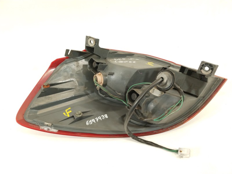 Recambio de piloto trasero derecho para subaru legacy iv (bl) 2.5 awd (bl9) referencia OEM IAM 22020792 84201AG000 