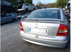 opel astra g sedán (t98) del año 2001