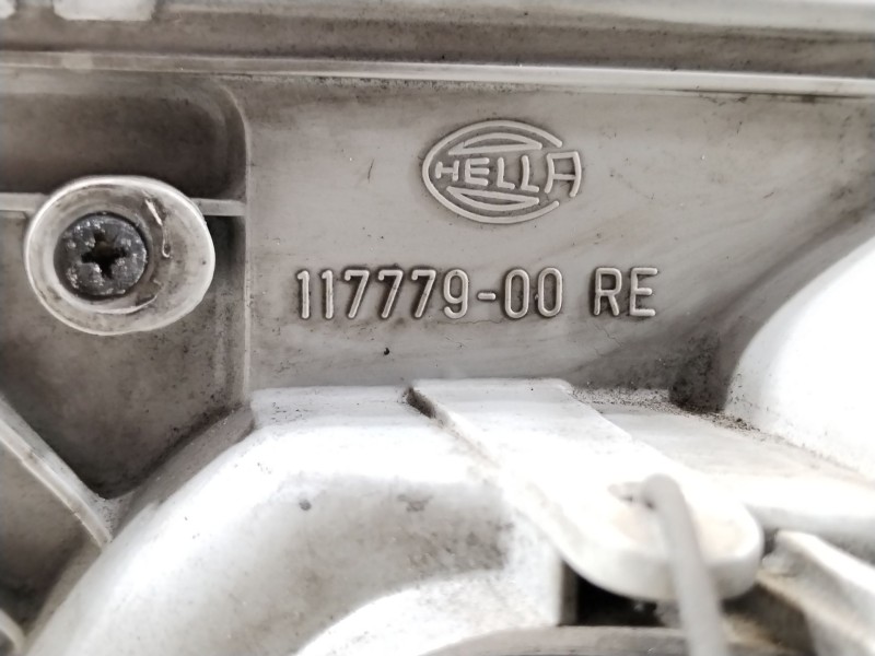 Recambio de faro derecho para mercedes-benz 123 sedán (w123) 300 d (123.130) referencia OEM IAM 11777900 11777900RE 