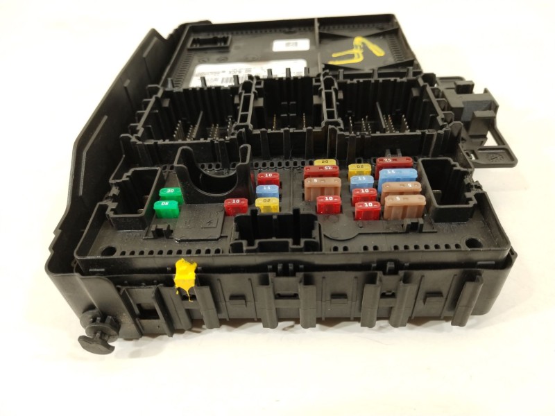 Recambio de caja reles / fusibles para ford focus iv (hn) 1.0 ecoboost referencia OEM IAM LU5T15604BJCE  