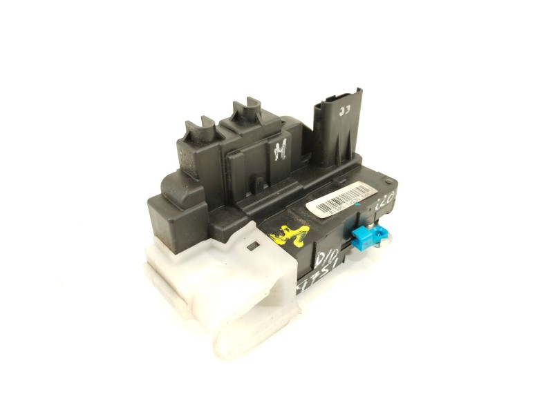 Recambio de cerradura puerta delantera derecha para hyundai i20 comfort referencia OEM IAM 813201J030  