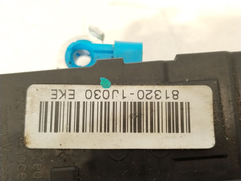 Recambio de cerradura puerta delantera derecha para hyundai i20 comfort referencia OEM IAM 813201J030  