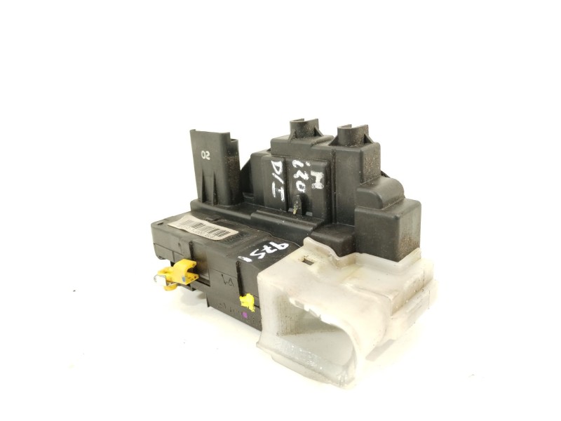 Recambio de cerradura puerta delantera izquierda para hyundai i20 comfort referencia OEM IAM 813101J020  