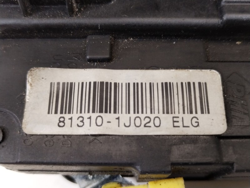 Recambio de cerradura puerta delantera izquierda para hyundai i20 comfort referencia OEM IAM 813101J020  