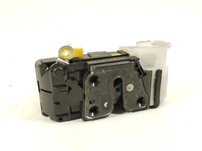 Recambio de cerradura puerta delantera izquierda para hyundai i20 comfort referencia OEM IAM 813101J020  