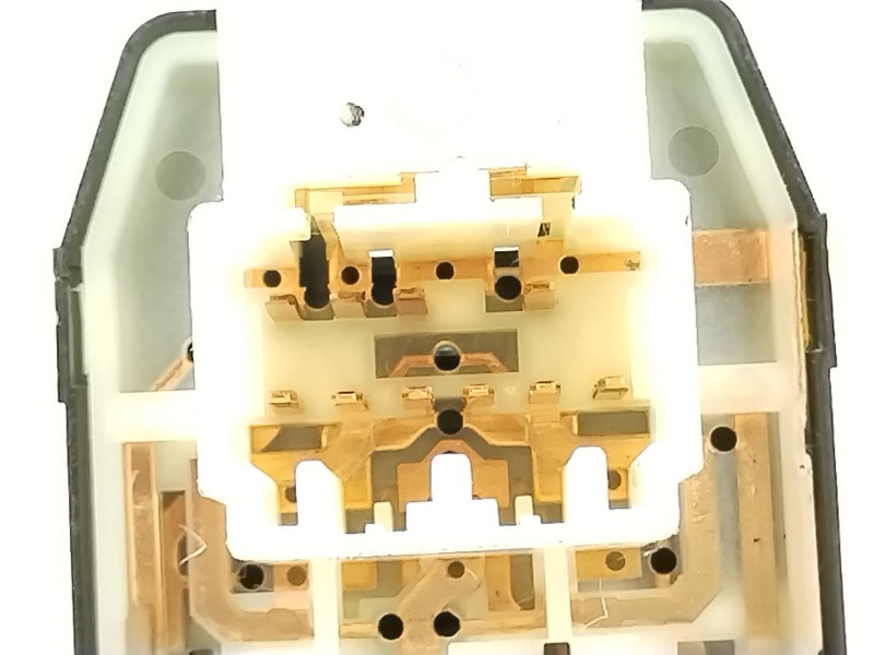 Recambio de mando retrovisor para hyundai i20 comfort referencia OEM IAM 935301J000 202008161 