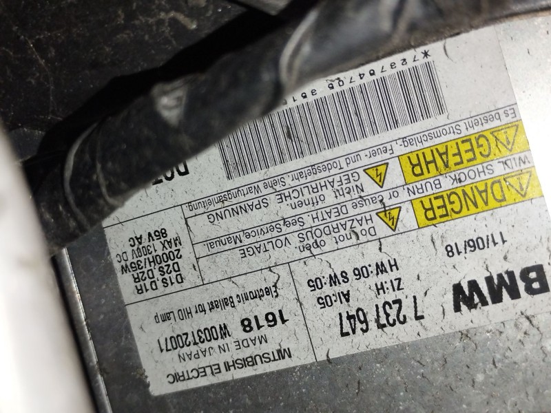 Recambio de faro derecho para bmw 3 (e90) 318 d referencia OEM IAM 631172025849 7237647 72025849