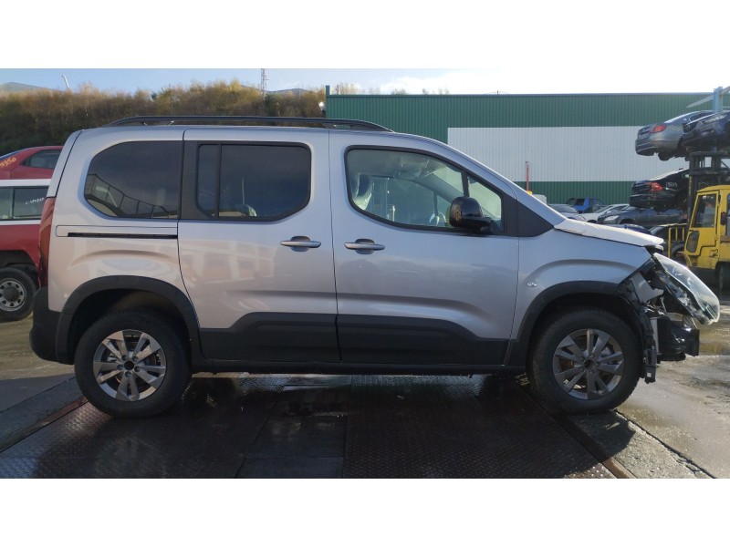 peugeot e-riffter del año 2016