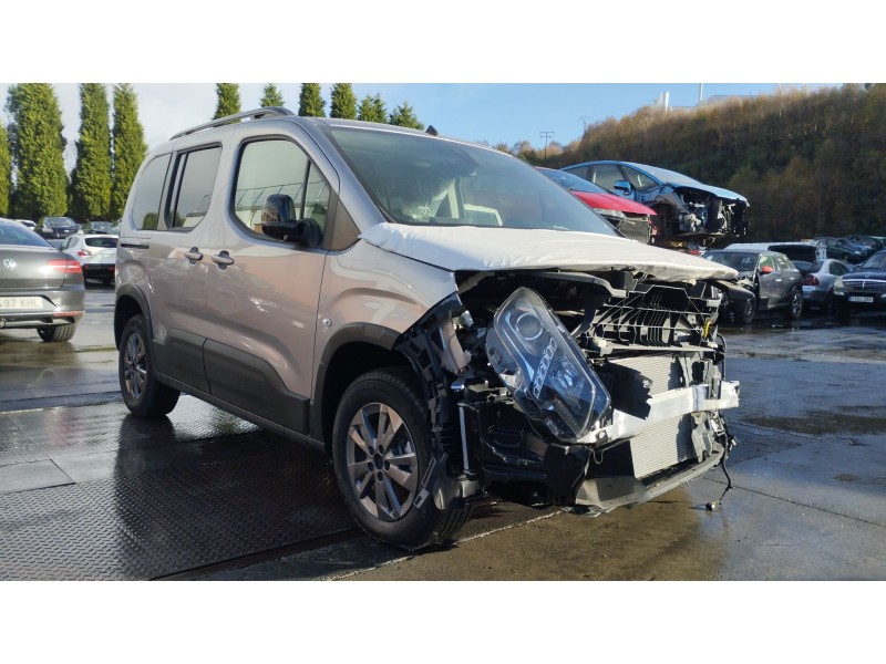 peugeot e-riffter del año 2016