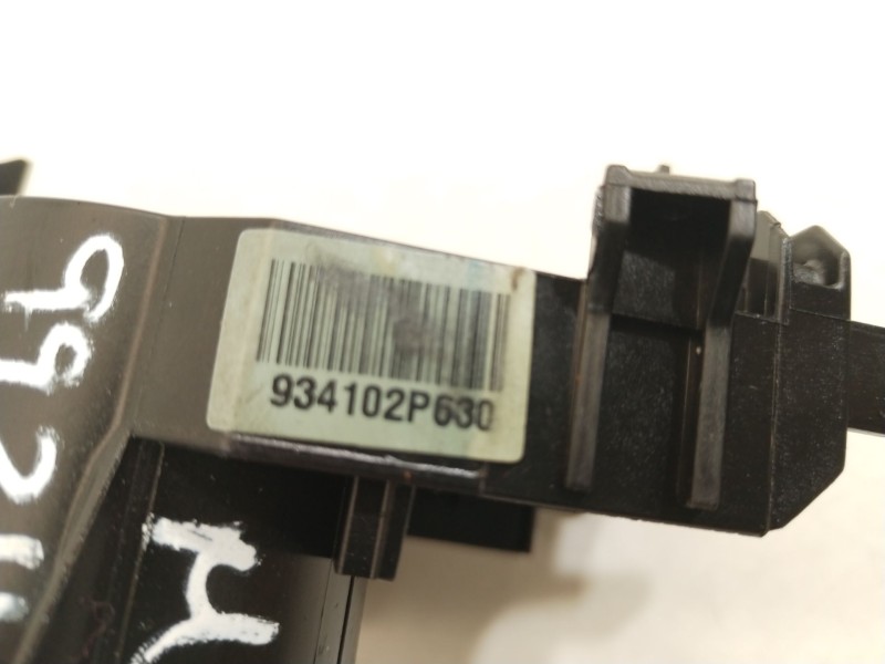 Recambio de mando luces para kia sorento active 4wd referencia OEM IAM 934102P630  