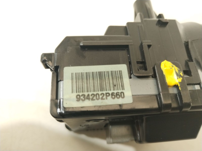 Recambio de mando limpia para kia sorento active 4wd referencia OEM IAM 934202P660  