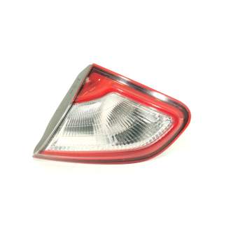 PILOTO TRASERO DERECHO EN PORTON B26550BR01A 89503209 
